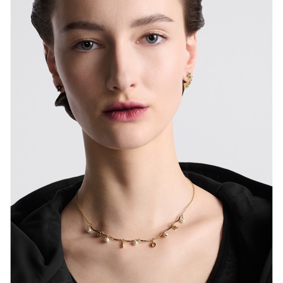 ISO Dio(r)evolution Necklace - Picture 3 of 3
